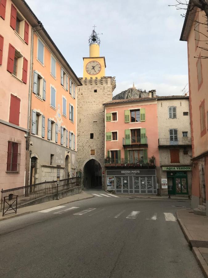 Studio Centre Ville Castellane Exterior photo