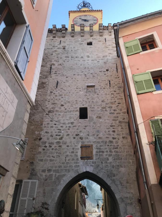 Studio Centre Ville Castellane Exterior photo